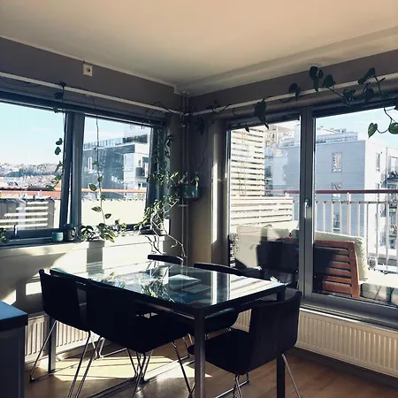 Penthouse Chimera Eiendom Apartment